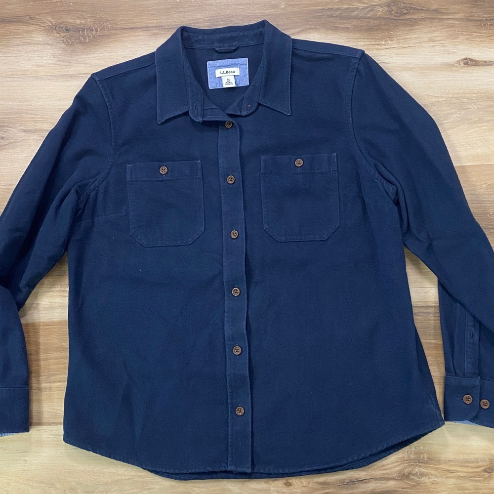 L.L. Bean Chamois Flannel Shirt Size M Petite Cotton Button Up Navy Blue 506159